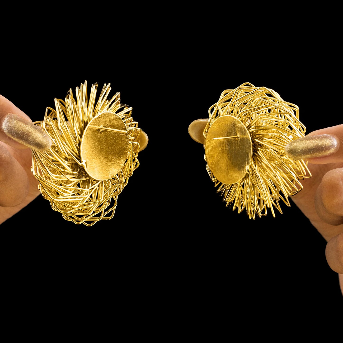 AUROZI Anti-Tarnish Golden Nest Emerald Earrings