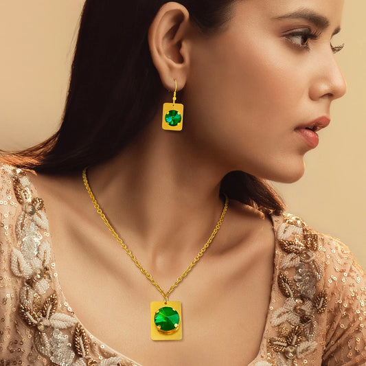 AUROZI Anti-Tarnish Emerald Necklace Set With Earrings