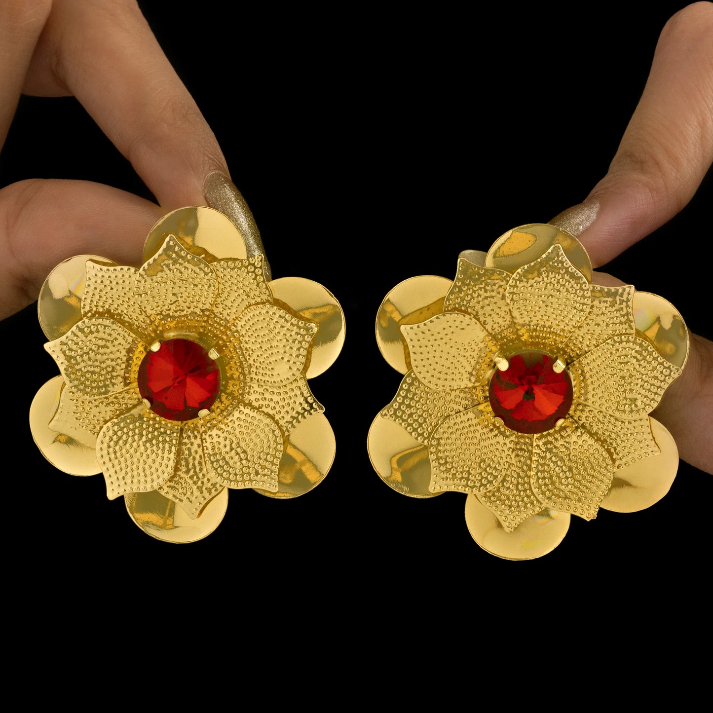 AUROZI Anti-Tarnish Ruby Flower Super Saver Pack Of GOLD Plated WAVY Necklace Set With Earrings, Bracelet & Rings