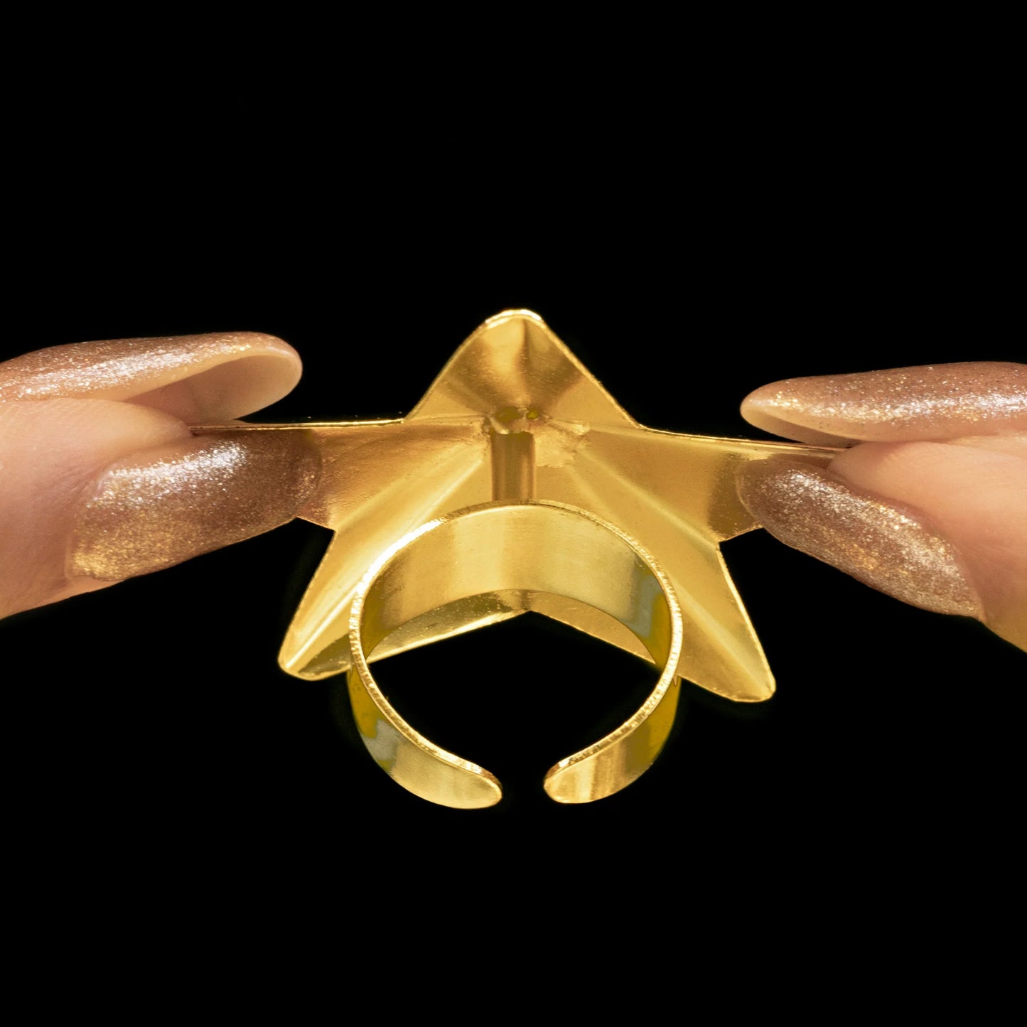 AUROZI Embossed Star Super Saver Pack Of Anti-Tarnish Premium Quality GOLD Plated WAVY Necklace Set With Earrings, Bracelet & Ring (Adjustable Size)